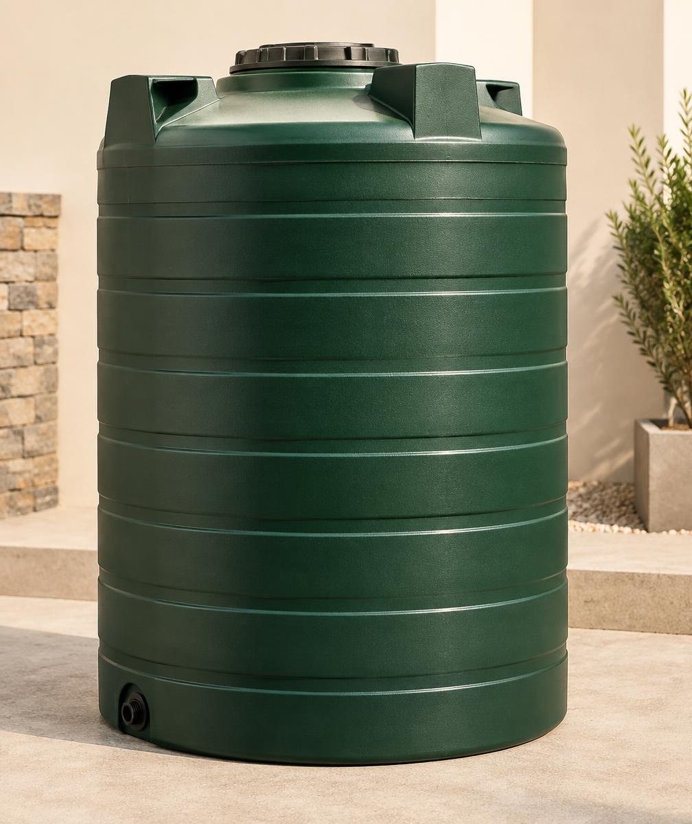 2,000L green water storage tank